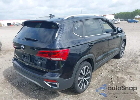 2022 Volkswagen Taos 1.5T Se z USA, uszkodzony, nr VIN 3VVPX7B22NM036151
